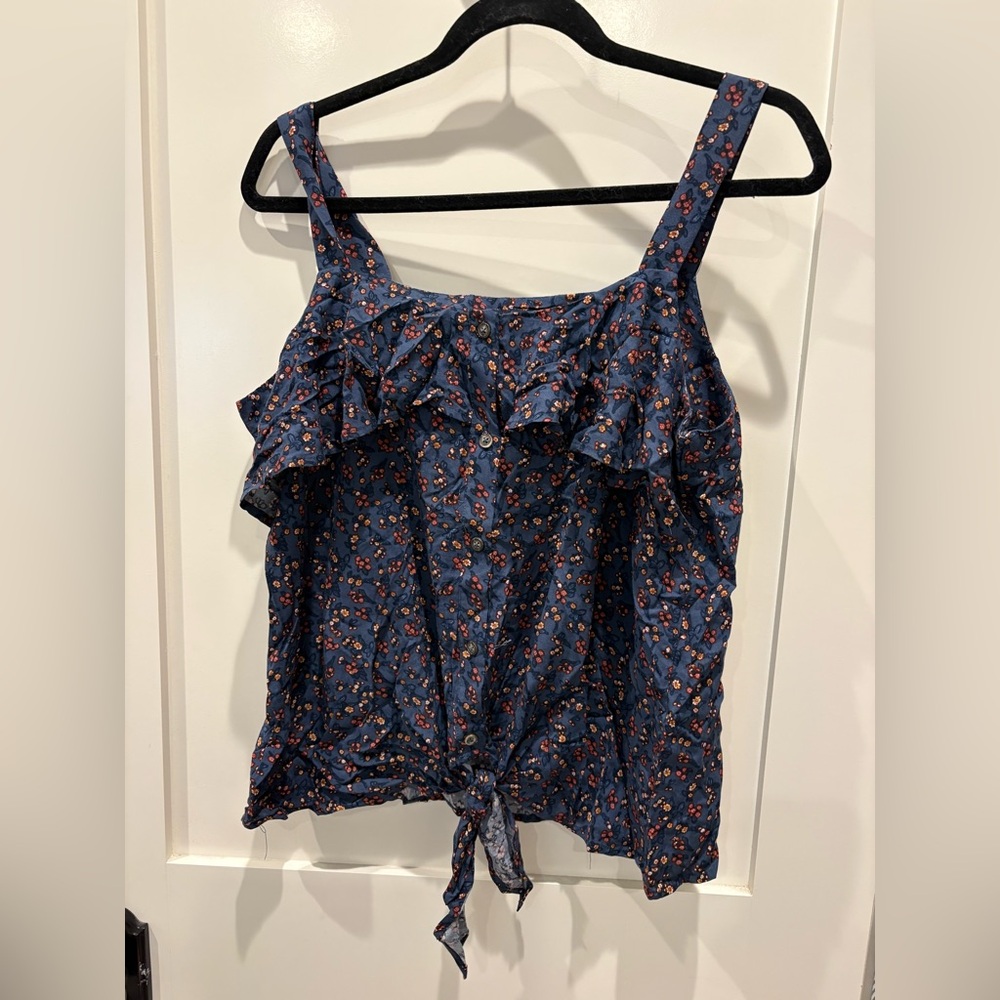 bobeau Navy Floral Ruffle Tie-Front Camisole